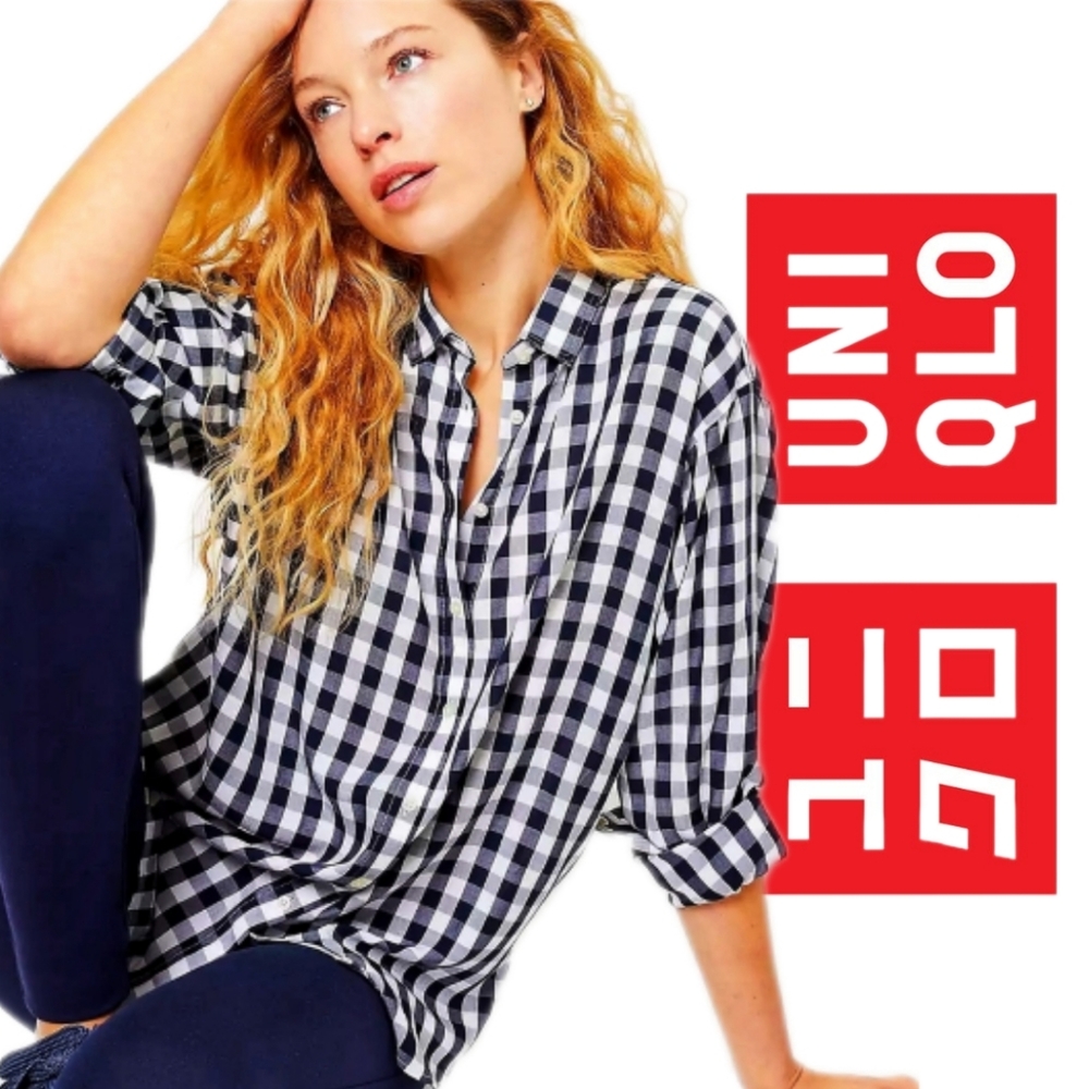 Uniqlo Plaid Long Sleeve Flannel Button Up Top. M. Runs Small.